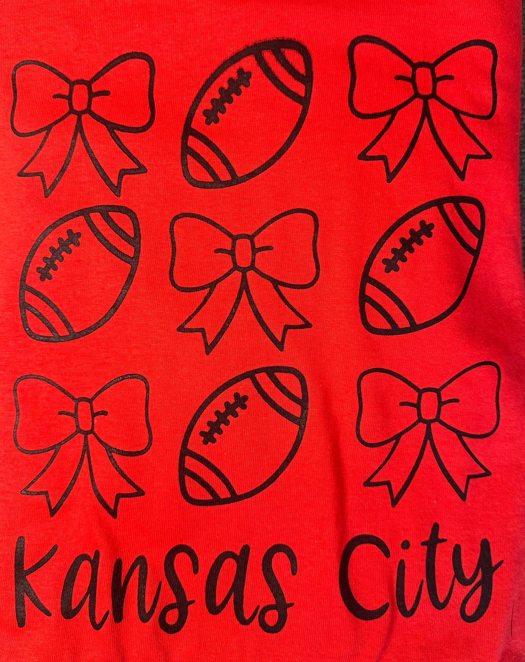 Bows + Balls Tee | Red